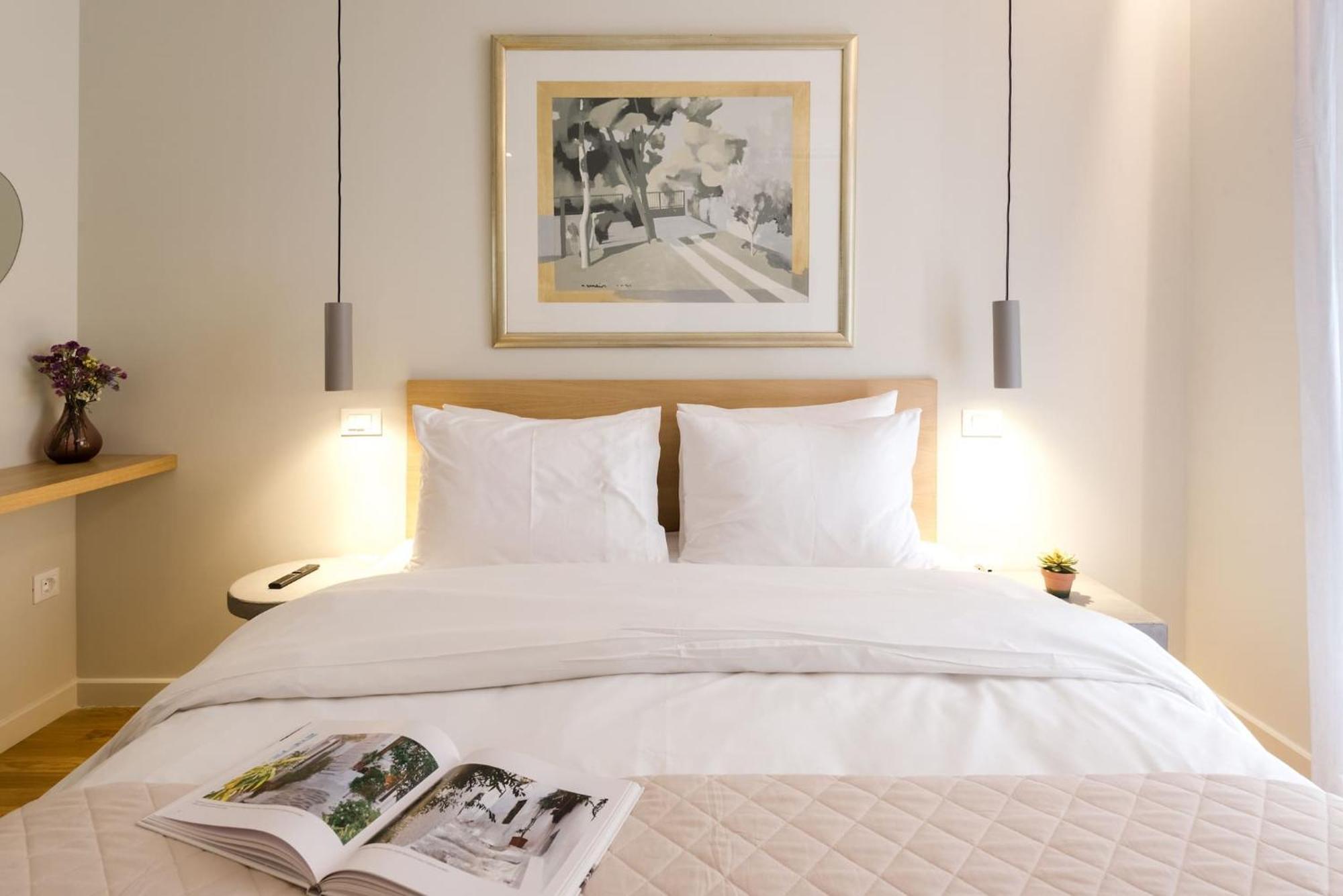Urban Apt With Stunning Acropolis View & Roofdeck Atenas Exterior foto
